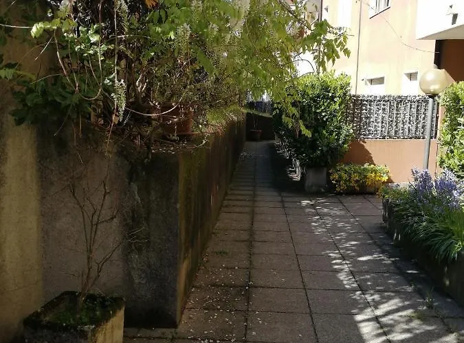 Casetta Con Terrazza *