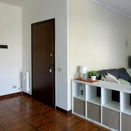 Casetta Con Terrazza * Como